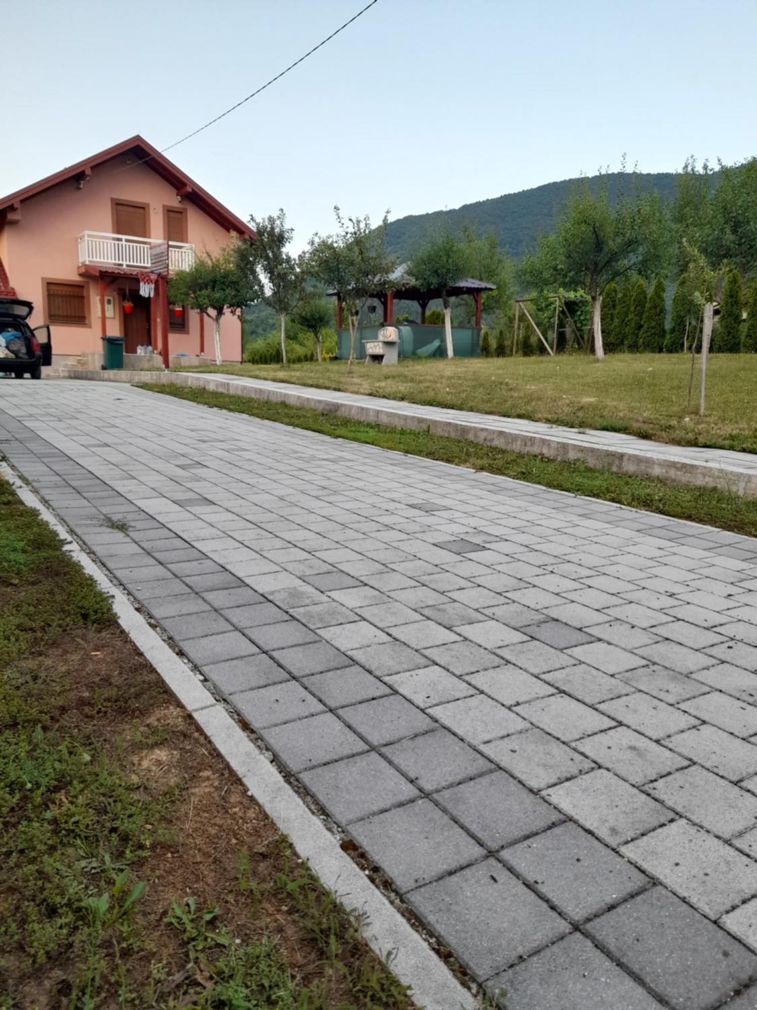 Villa Usivak For Green Quiet Holiday Near Sarajevo#Travellerawards2025 Ngoại thất bức ảnh