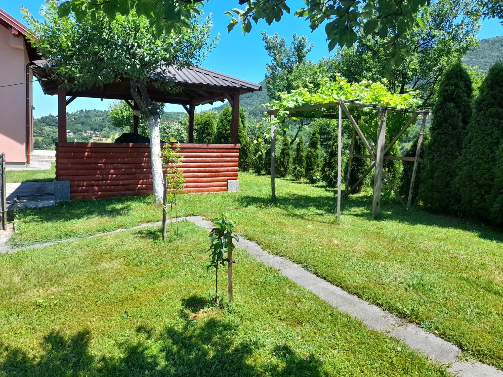 Villa Usivak For Green Quiet Holiday Near Sarajevo#Travellerawards2025 Ngoại thất bức ảnh